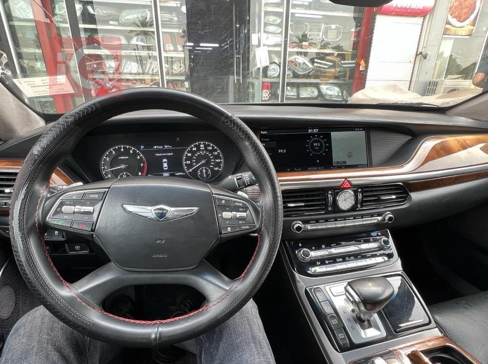 جنسس G90